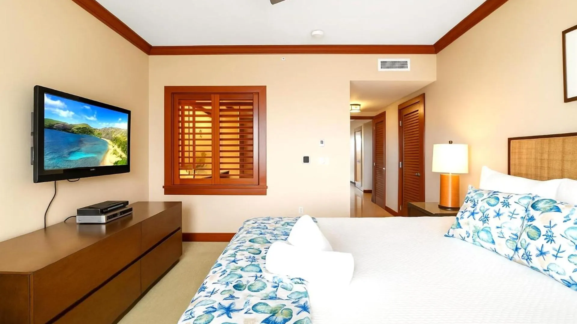 Kbm Resorts Free Car Beach Villas At Ko Olina Bvk-O-1604 Penthouse Ocean Views Kapolei 0*,  United States