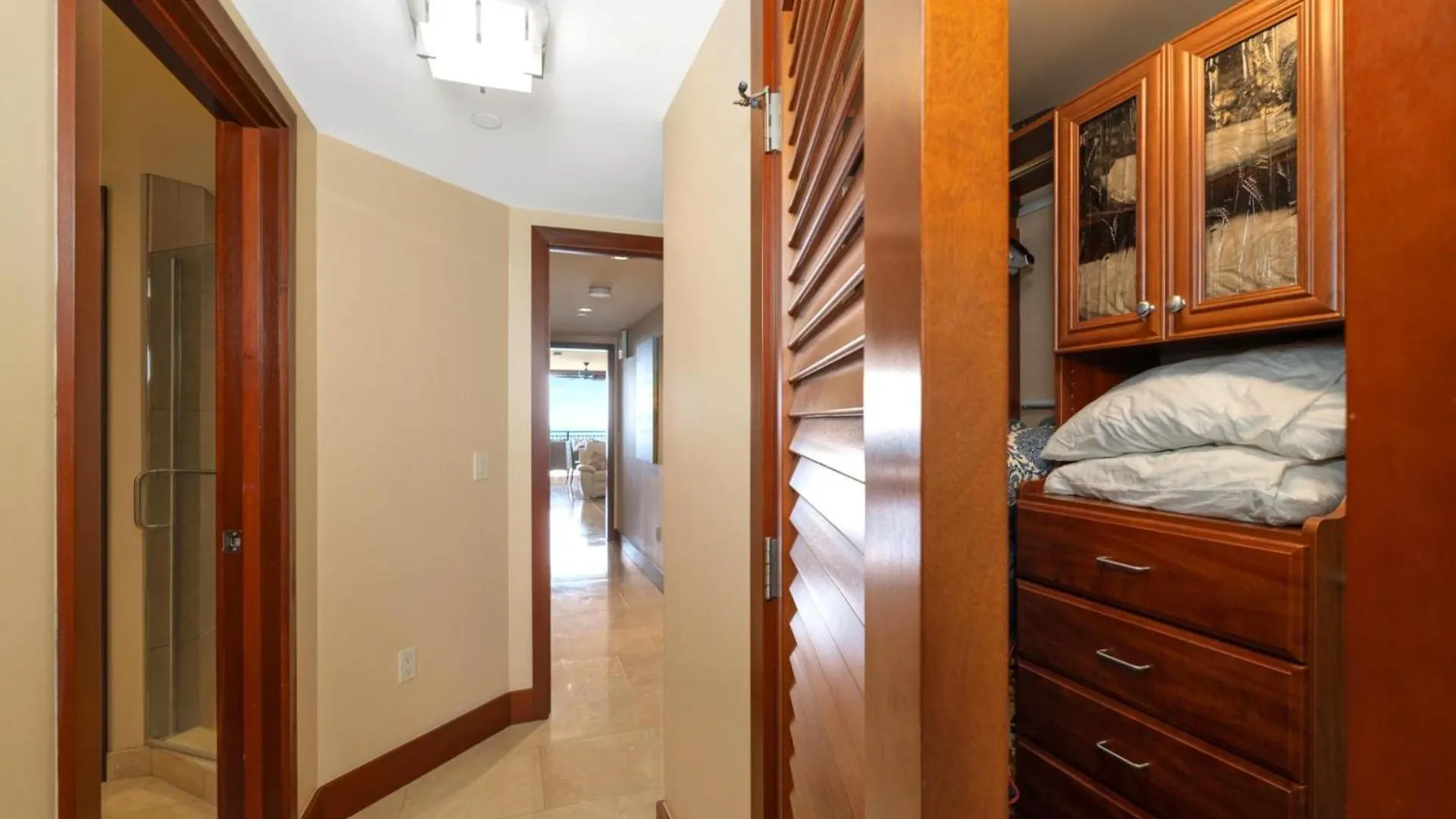Kbm Resorts Free Car Beach Villas At Ko Olina Bvk-O-1604 Penthouse Ocean Views Kapolei