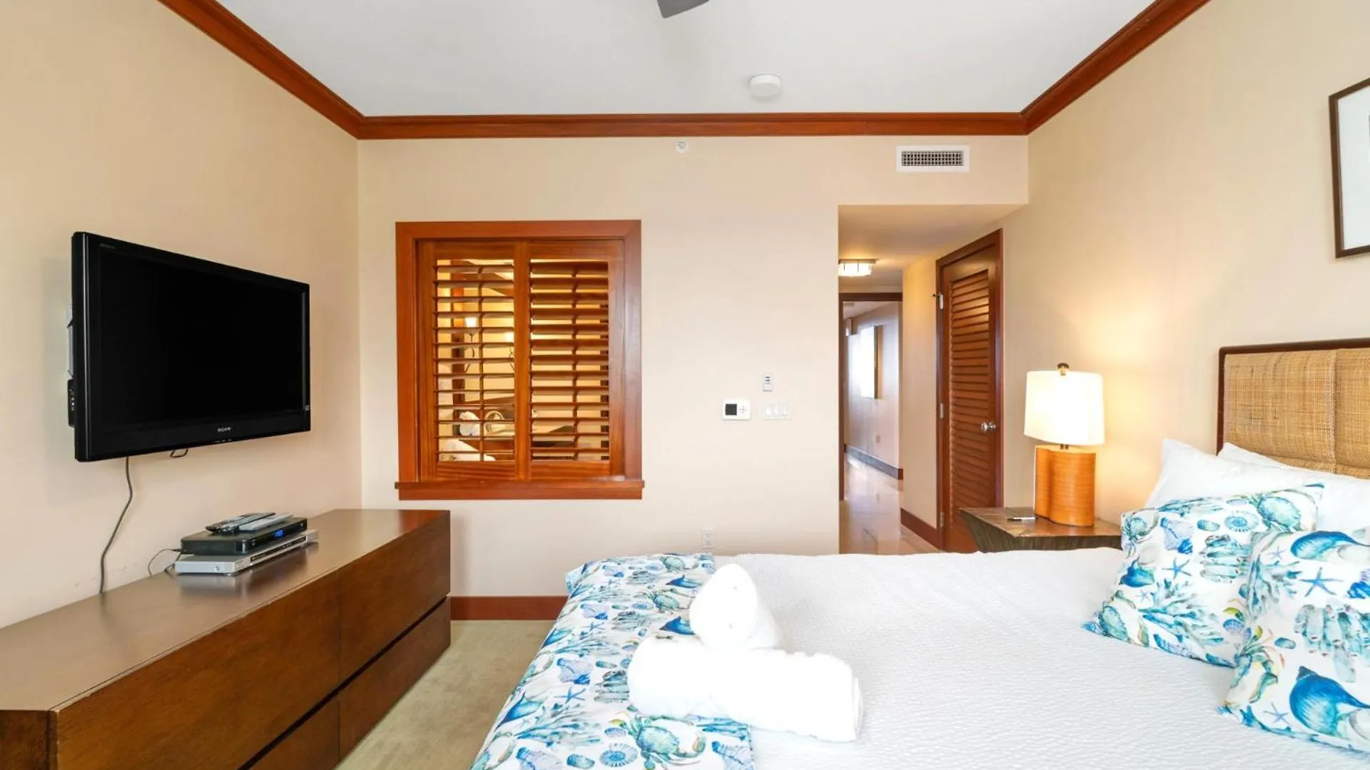 Kbm Resorts Free Car Beach Villas At Ko Olina Bvk-O-1604 Penthouse Ocean Views Kapolei